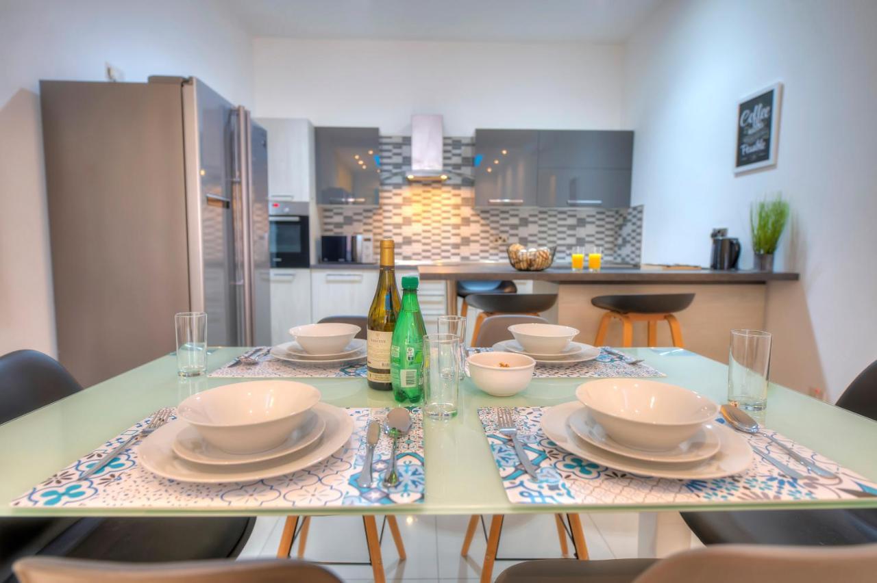 Spacious And Beautifully Furnished 3 Bedrooms/3Bathrooms Apartment With 2 Balconies Wvid1-1 Gzira Exterior photo