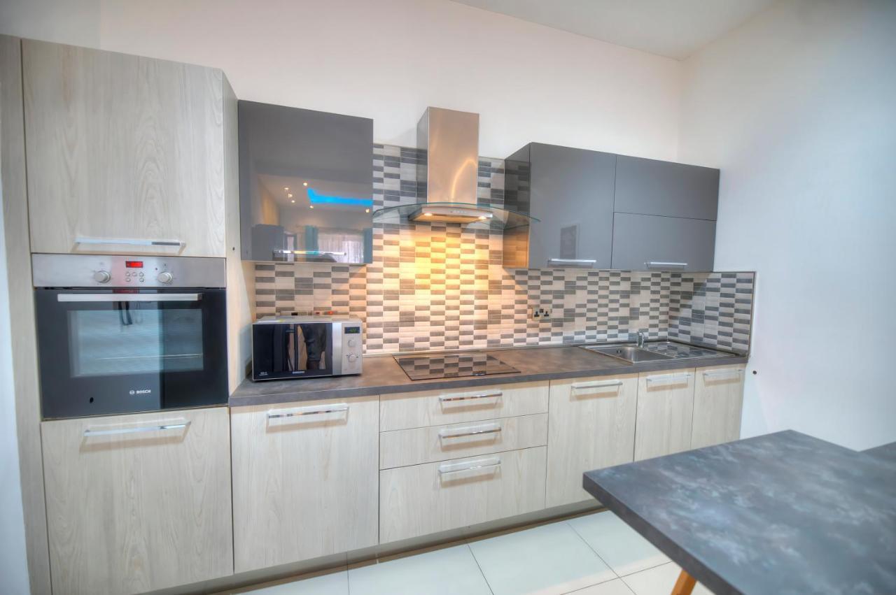 Spacious And Beautifully Furnished 3 Bedrooms/3Bathrooms Apartment With 2 Balconies Wvid1-1 Gzira Exterior photo