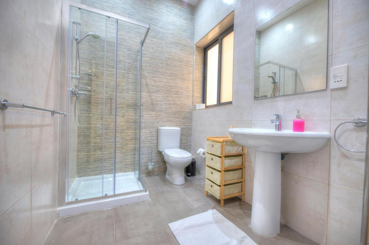 Spacious And Beautifully Furnished 3 Bedrooms/3Bathrooms Apartment With 2 Balconies Wvid1-1 Gzira Exterior photo