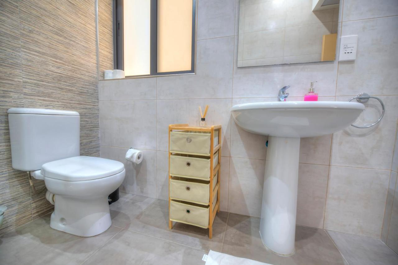 Spacious And Beautifully Furnished 3 Bedrooms/3Bathrooms Apartment With 2 Balconies Wvid1-1 Gzira Exterior photo