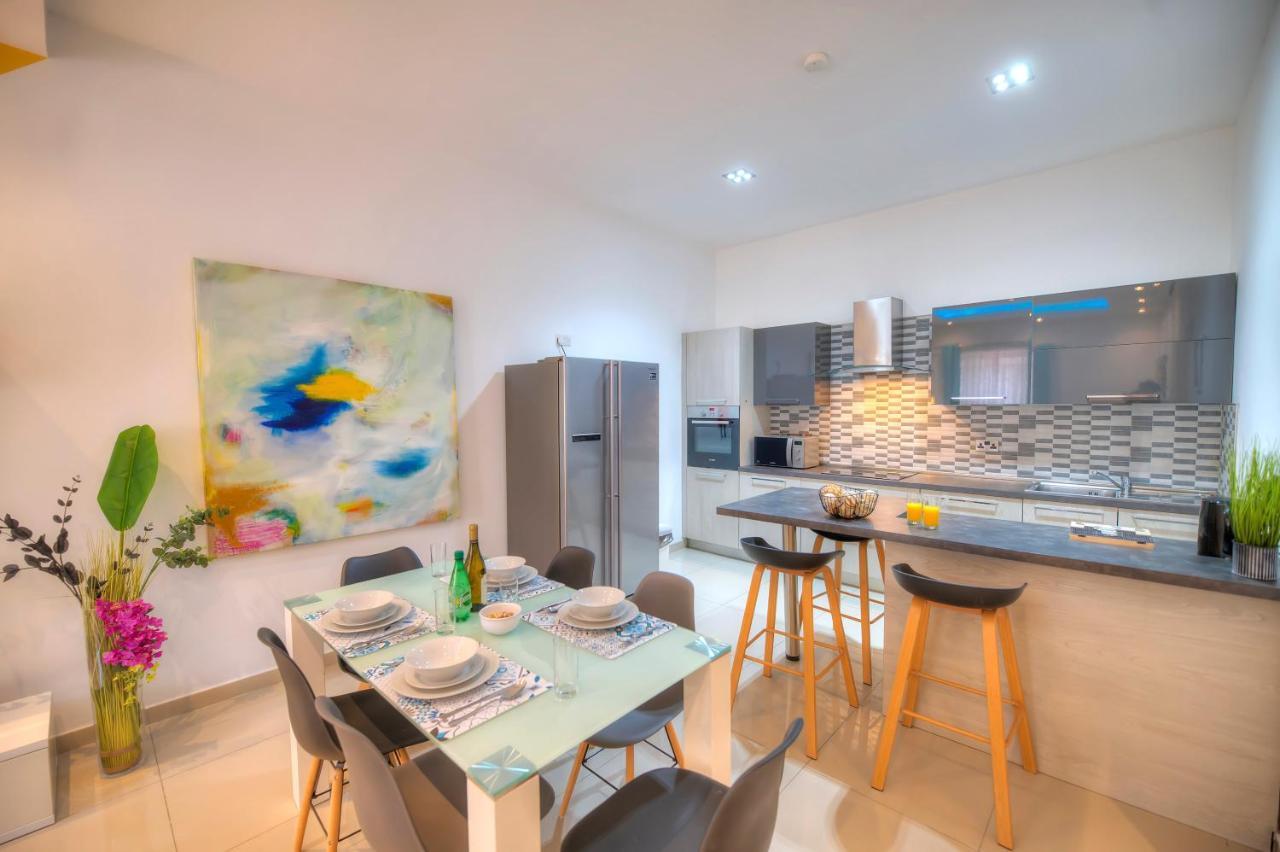 Spacious And Beautifully Furnished 3 Bedrooms/3Bathrooms Apartment With 2 Balconies Wvid1-1 Gzira Exterior photo